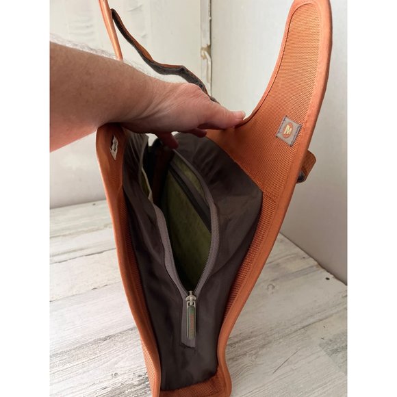 Merrell orange one handle zippered bag - Picture 9 of 10